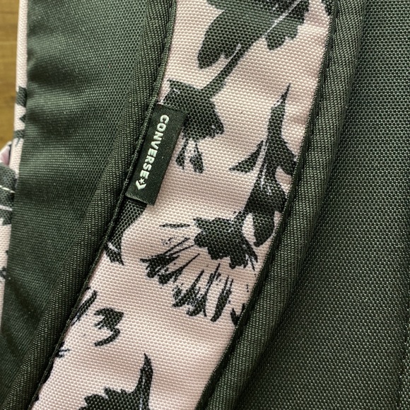 CONVERSE BACKPACK 🎒 BRAND 🔥 NEW - Picture 6 of 9